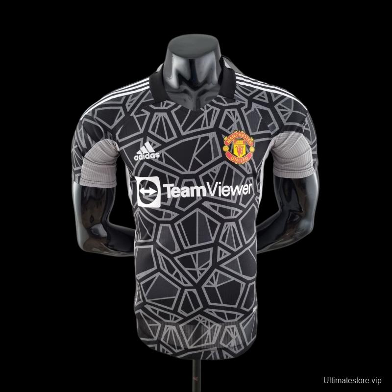 Player Version 22/23 Manchester United Black Goalkeeper