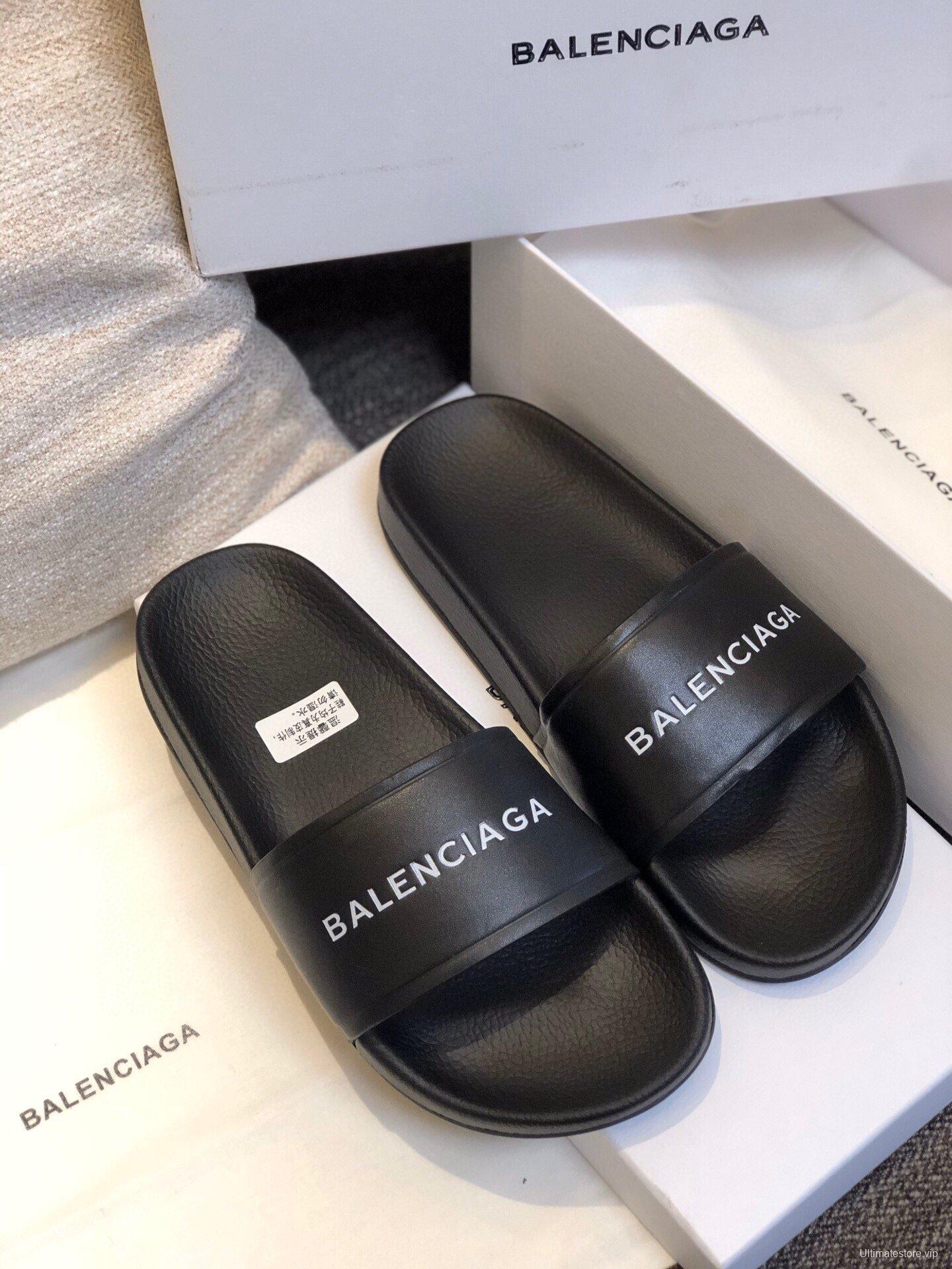 2 Color Men/Women Balenciaga Slipper Item 1092130