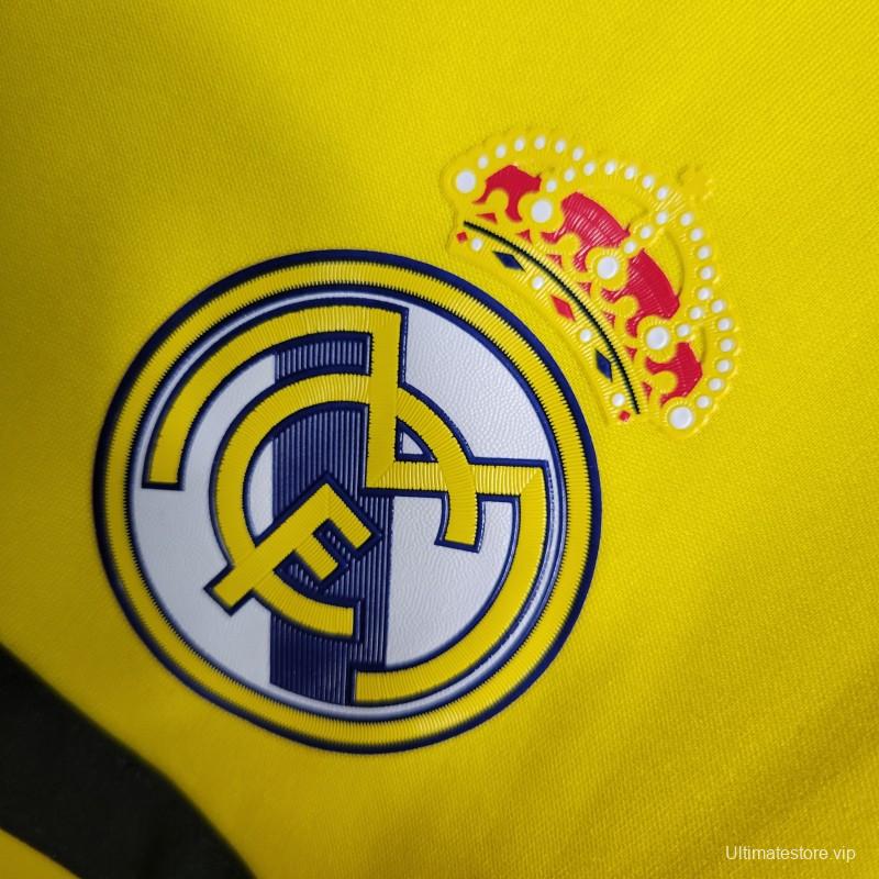 Retro 2011/12 Real Madrid Yellow Goalkeeper Jersey