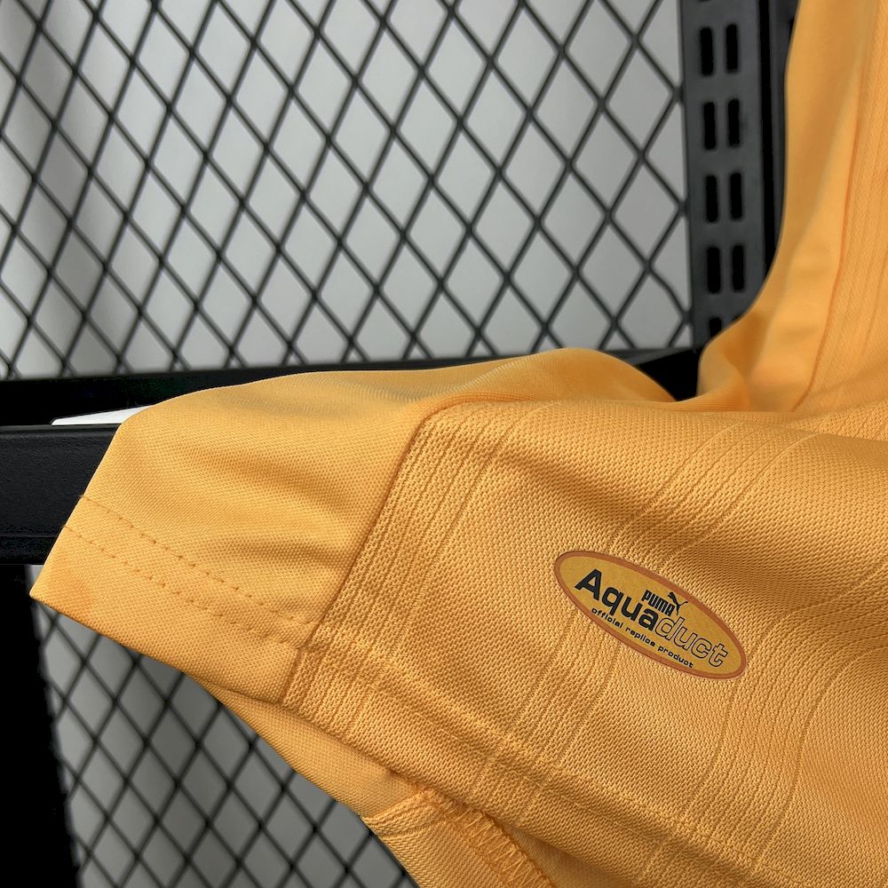 1998/99 Retro Wolves Home Jersey
