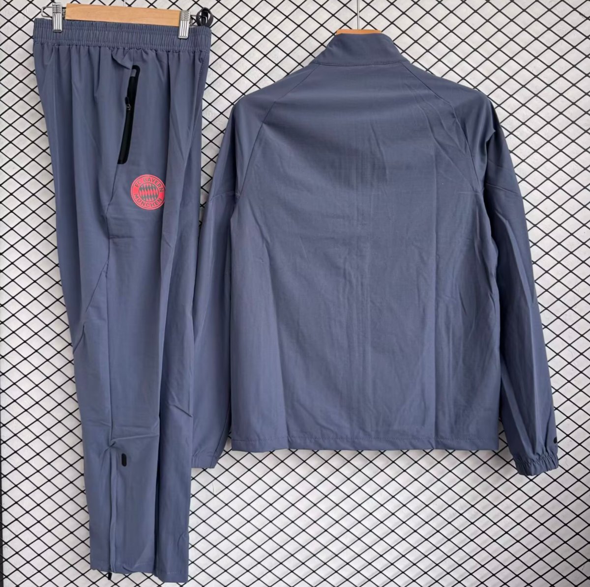 25/26 Bayern Munich Grey with Red Full zipper Jacket Tracksuit+ long pants