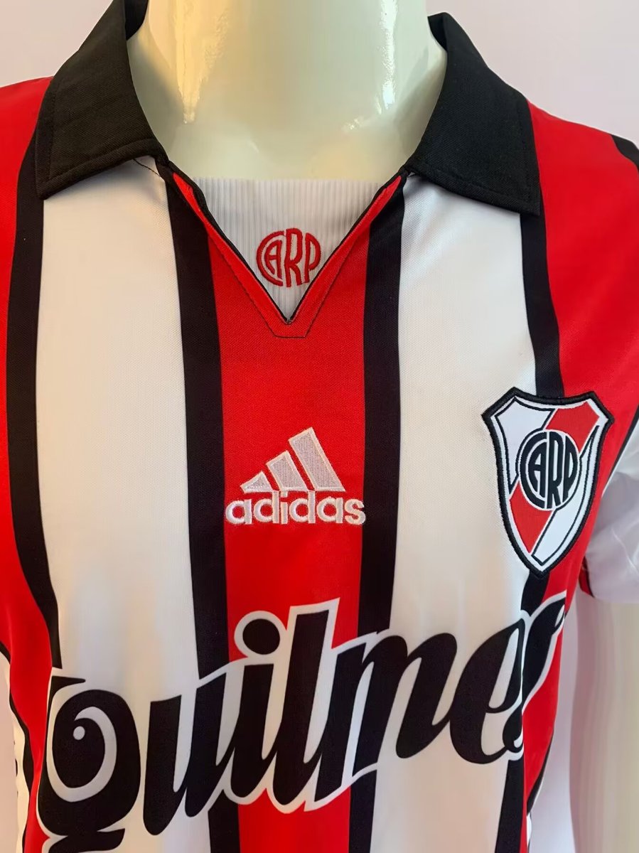 Retro 99/00 River Plate Third Red/White  Stripes Jersey